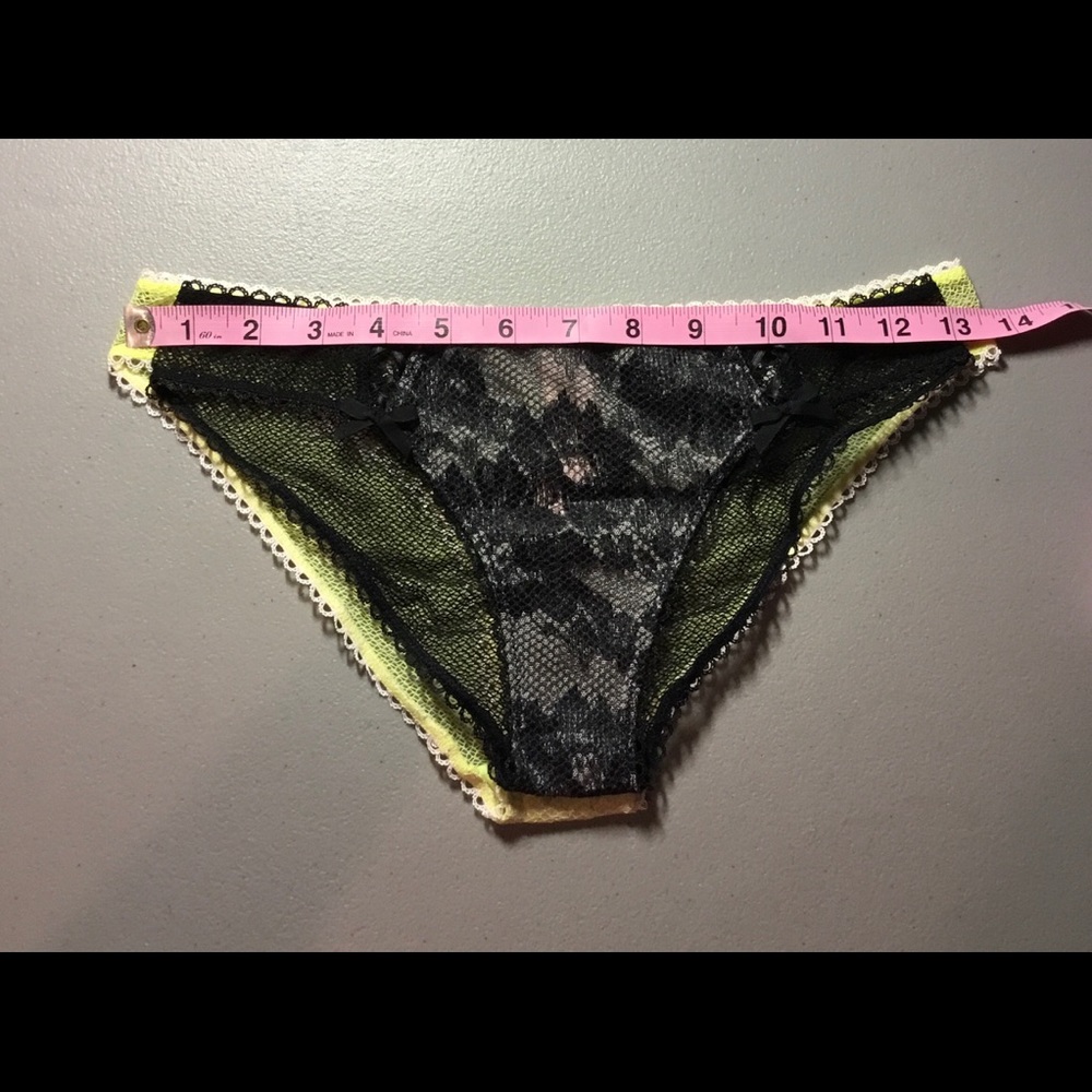 ❤Victoria's Secret Lace-Up Cheekini Panty❤ - Picture 8 of 8